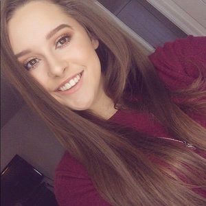 Meet your Posher, Hannah